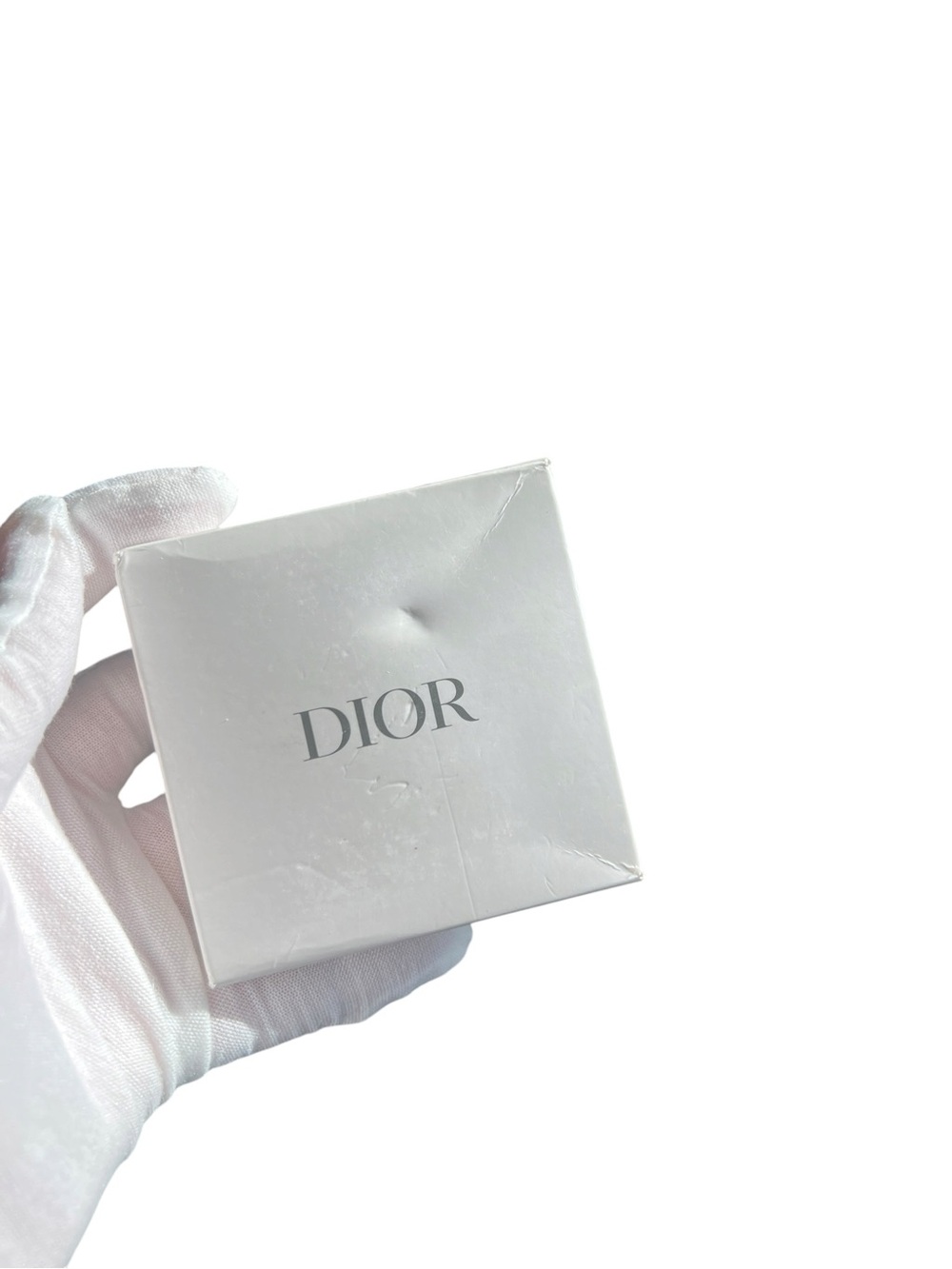 Dior Quilted Hot Pink Pocket Mirror with Silver CD Logo - NIB - Picture 4 of 4